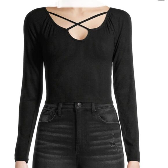 Criss Cross Sexy Black Ribbed Crop Top Sweater by ALMOST FAMOUS Womens Medium - Picture 4 of 13